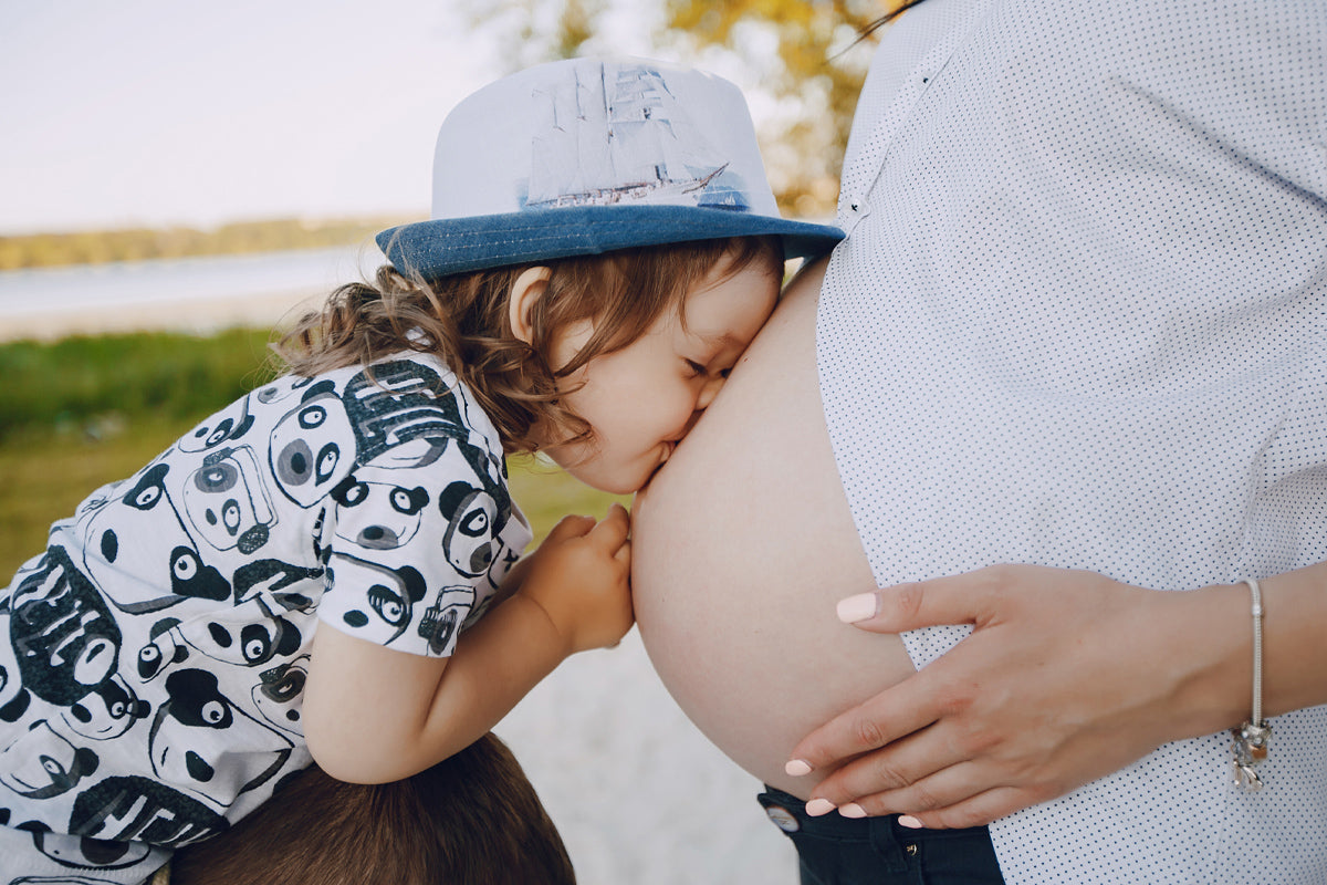 Pregnancy Photographer in Orlando, FL