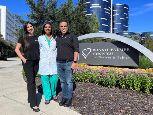 Equipe da MacroBaby com Dr. Wendy Quirino no Winnie Palmer Hospital em Orlando