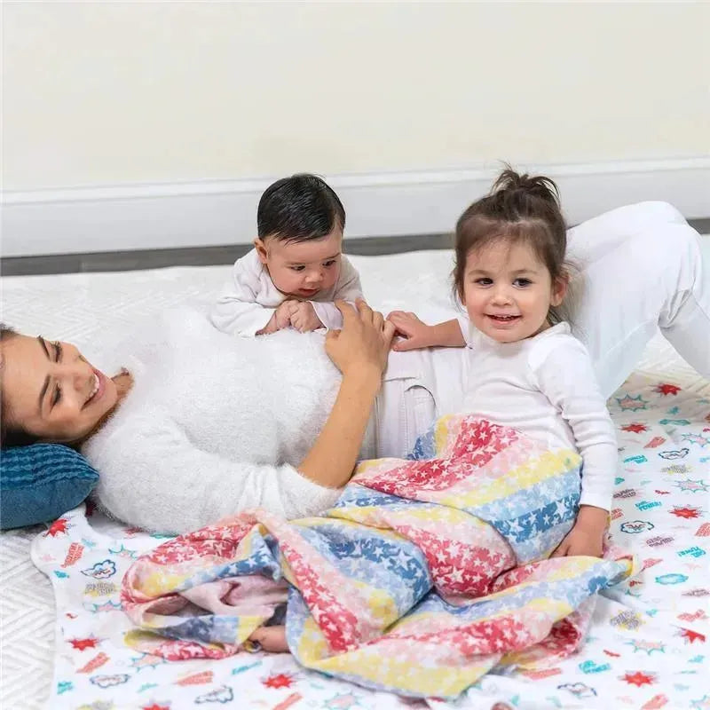 Aden + Anais Essentials Muslin Blanket Wonder Woman- Power Pop Image 4