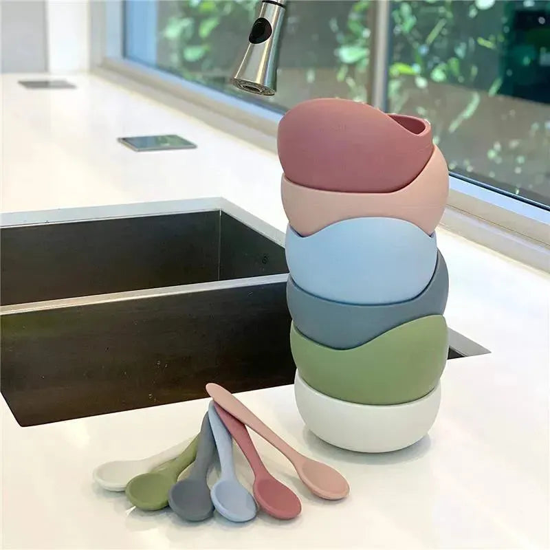 Ali + Oli Suction Bowl & Spoon (Mint) Image 11