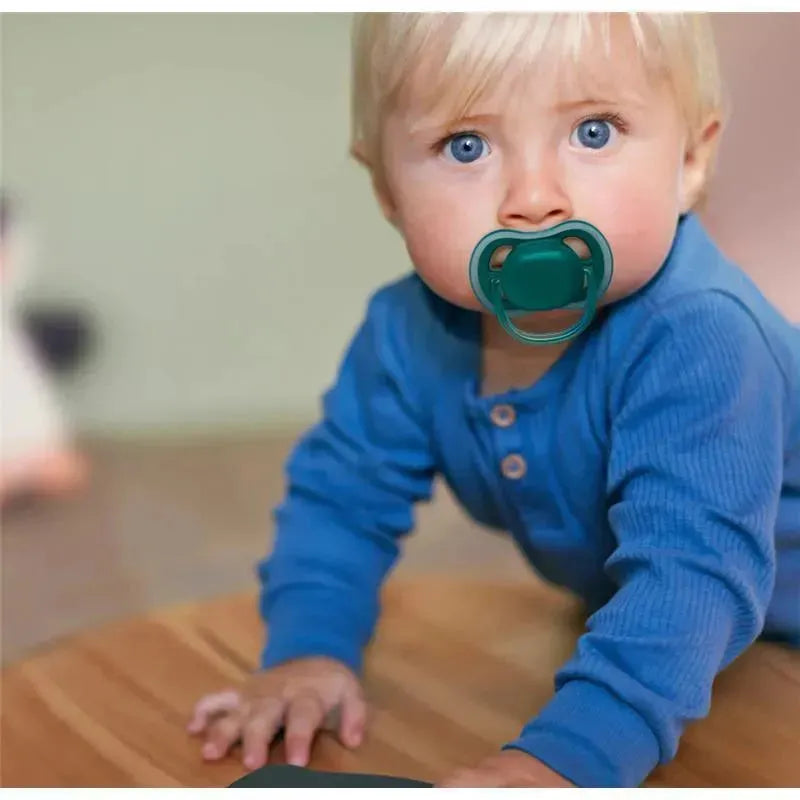 Avent - Ultra Air Pacifier Blue & Green, 6/18M Image 2