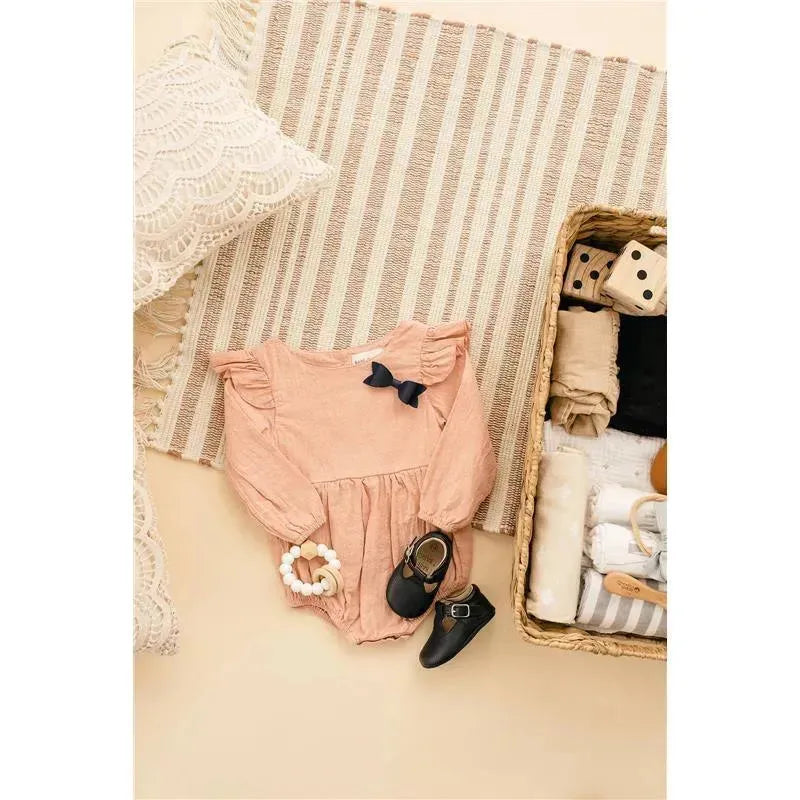 Babe Basics - Flutter Sleeve Linen Baby Romper, Blush Image 6