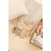 Babe Basics - Flutter Sleeve Linen Baby Romper, Oatmeal Image 5