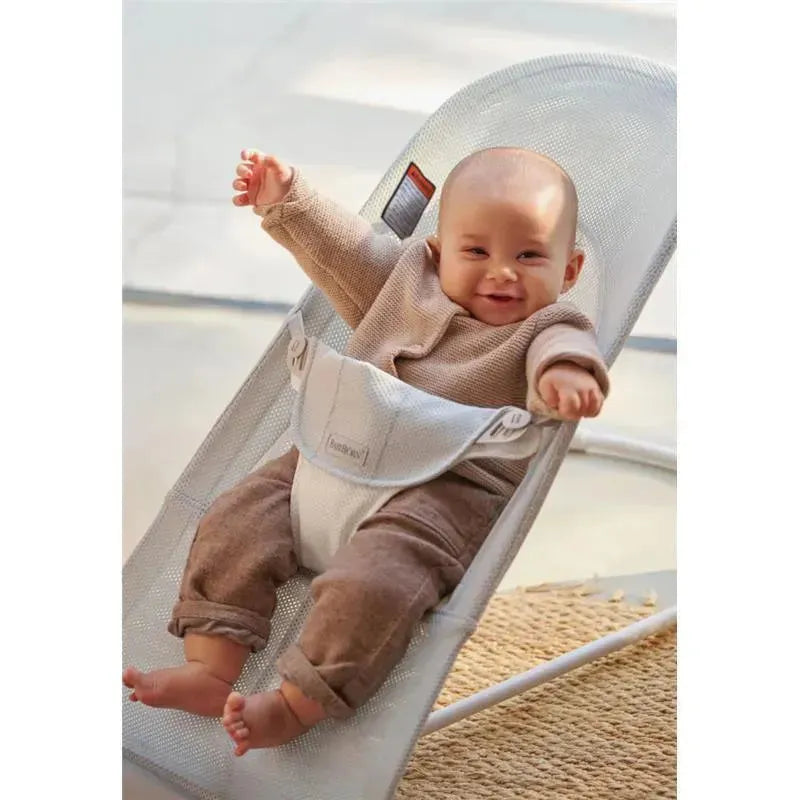 BabyBjorn - Bouncer Balance Soft Mesh, Silver/White Image 2