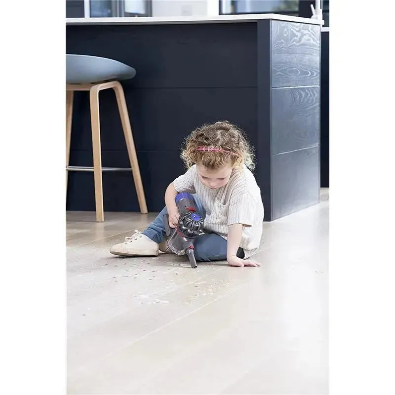 Casdon - Dyson Cord-Free Toy Vacuum Image 4
