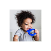 Green Sprouts Silicone Fruit Teether, Blueberry Image 3