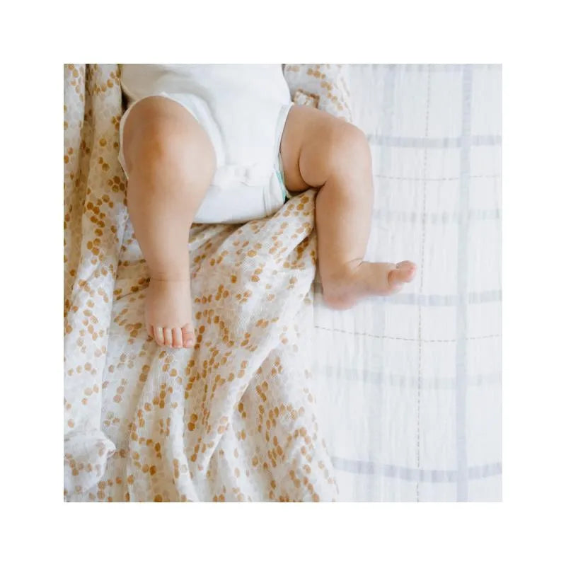 Little Unicorn - Cotton Muslin Swaddle Single, Honeycomb Image 2