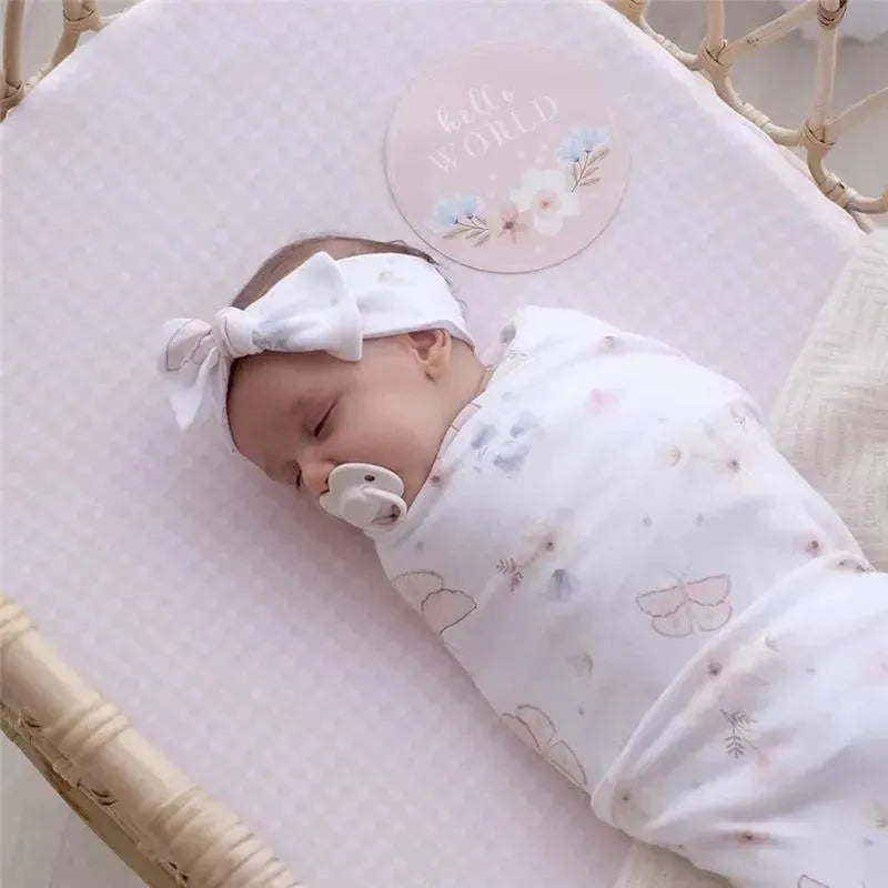 Living Textiles - 2Pk Fly Away Jersey Swaddle  Image 3