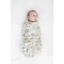 Loulou Lollipop Muslin Baby Swaddle - Carnival Fun Image 2