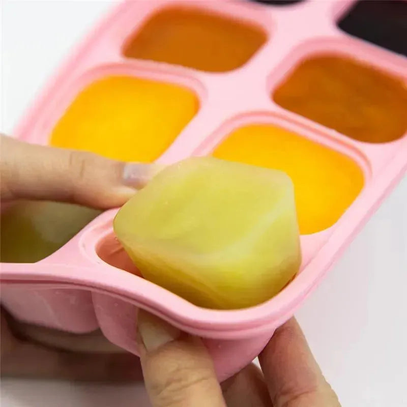 Marcus & Marcus - Food Cube Tray, Lola (1oz X 8) Image 2