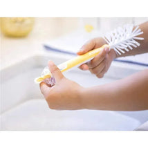 Medela - Quick Clean Bottle Cleaning Brush Image 2