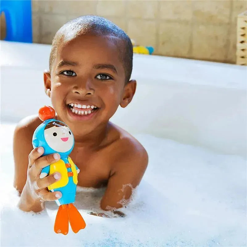 Munchkin Scuba Swimming Bath Toy Image 5