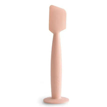 Mushie - Diaper Cream Applicator, Blush Image 1