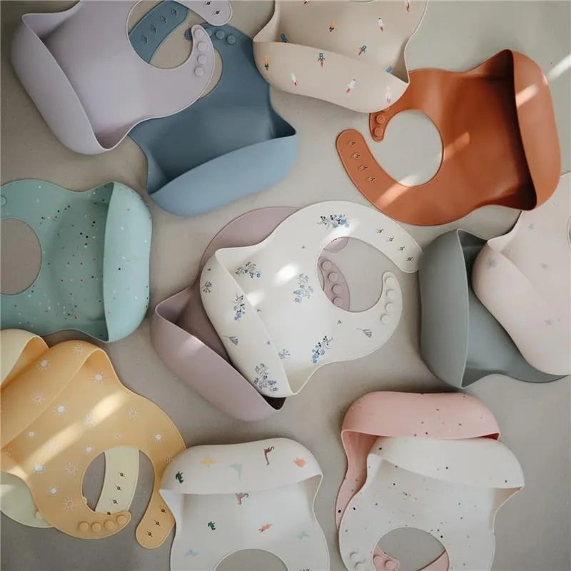 Mushie - Silicone Baby Bib, Planets Image 3