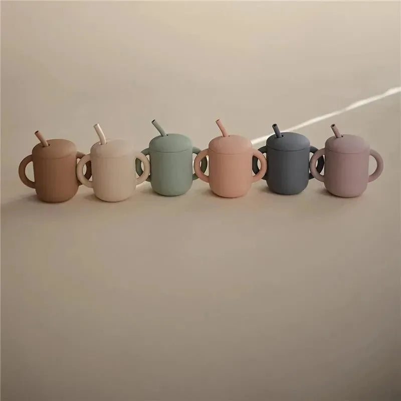 Mushie - Silicone Training Cup & Straw, Soft Lilac Image 9