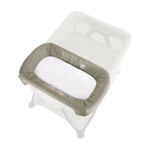 Nuna - Sena Aire Changer, Hazelwood Image 3