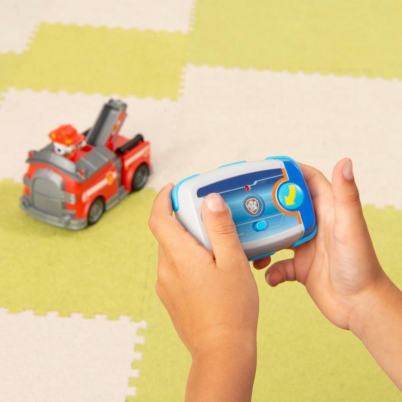 Paw Patrol, Marshall Remote Control Fire Truck with 2-Way Steering Image 4