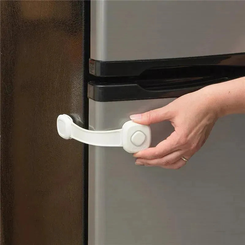 Safety 1st OutSmart Multi-Use Lock , White Image 3