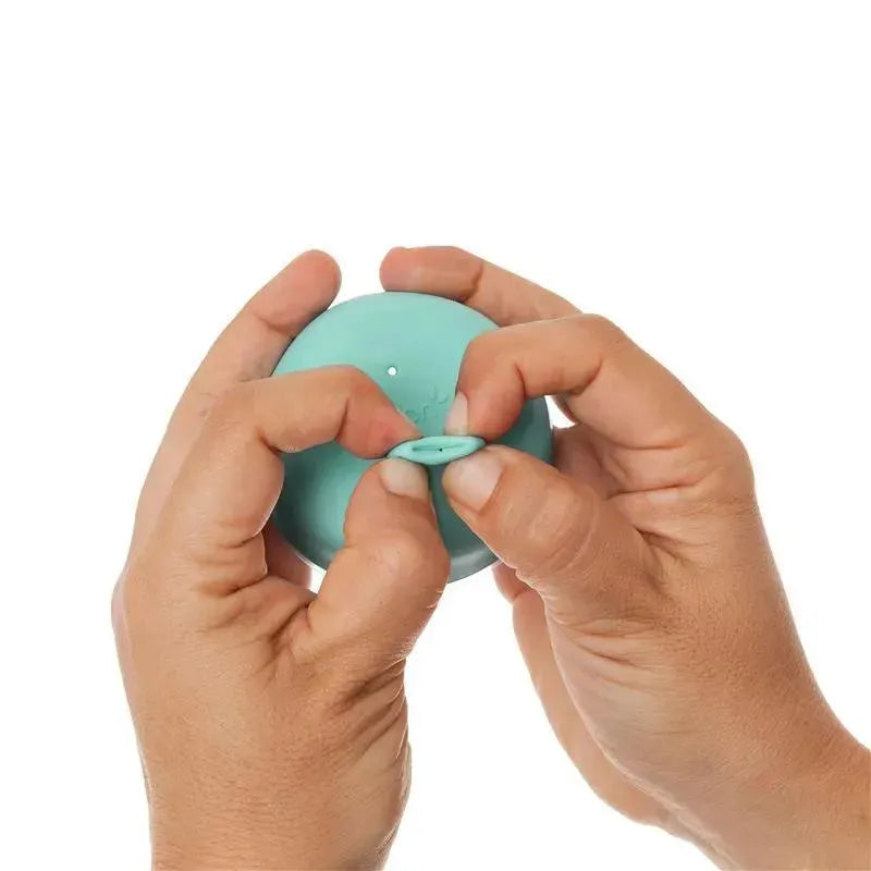 Tomy - Snug Spout Universal Silicone Sippy Lids & Cup Image 5