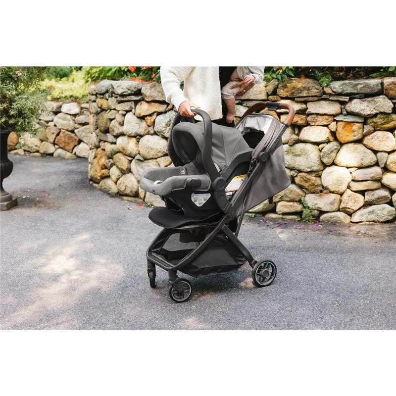 Uppababy - Minu V3 Compact Stroller, Jake (Charcoal/Carbon Frame/Black Leather) Image 3