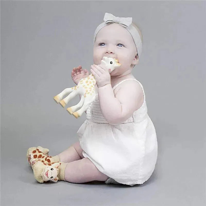 Vulli - Sophie La Giraffe Waddle Rattle Socks Set Image 3