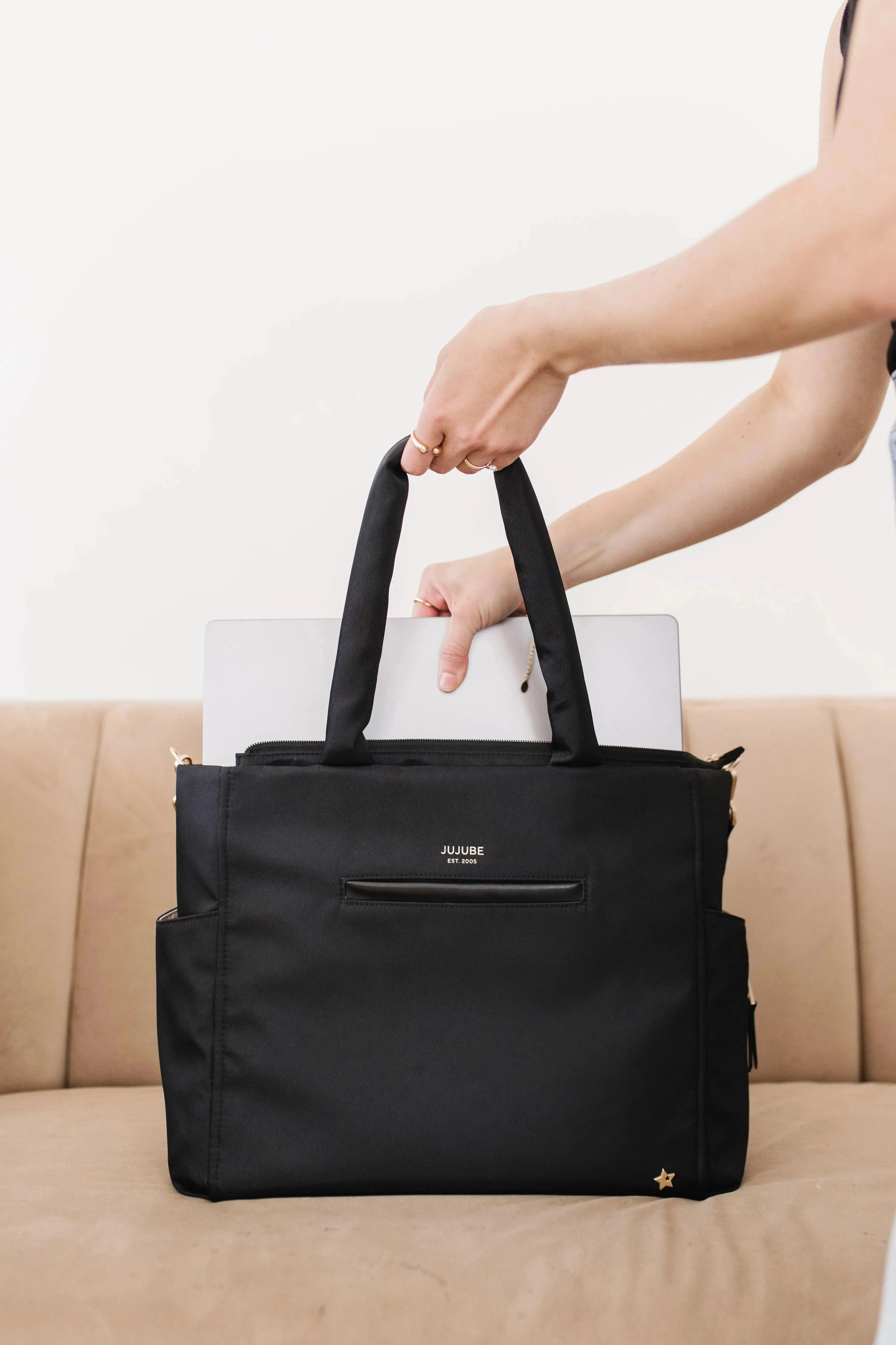 JuJuBe Utility-Strap Tote Black